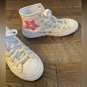 Converse white with pink glitter and star girls shoes size 3